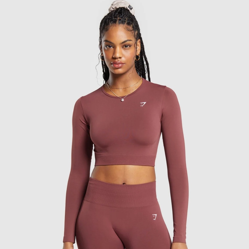 EVERYDAY SEAMLESS LONG SLEEVE CROP TOP